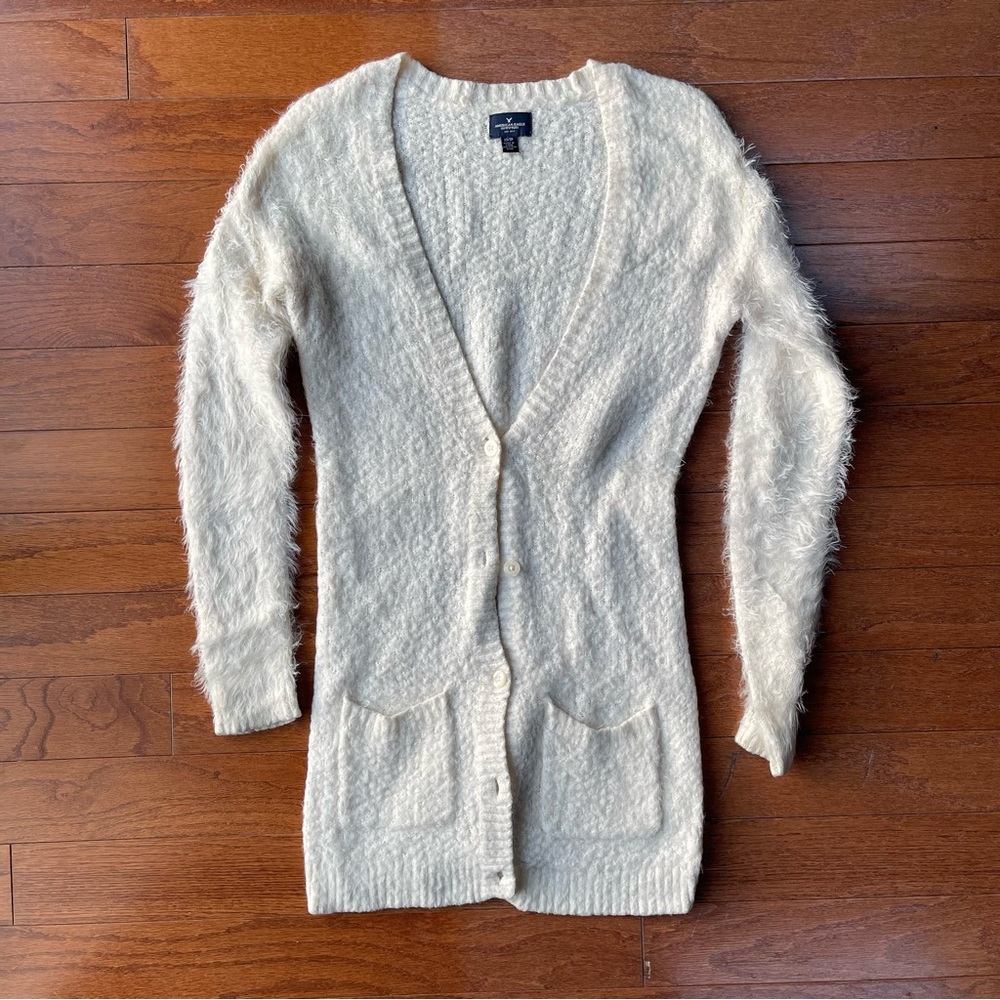 American Eagle Fuzzy Cream Cardigan Size XS